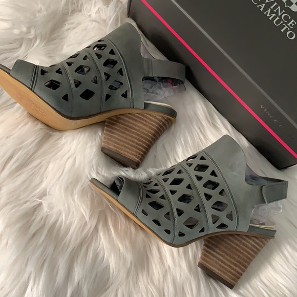 Vince Camuto Deverly Sandal Size 6.5 Wide - Picture 3 of 12